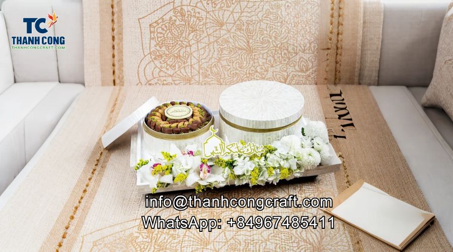 mother-of-pearl-white-box