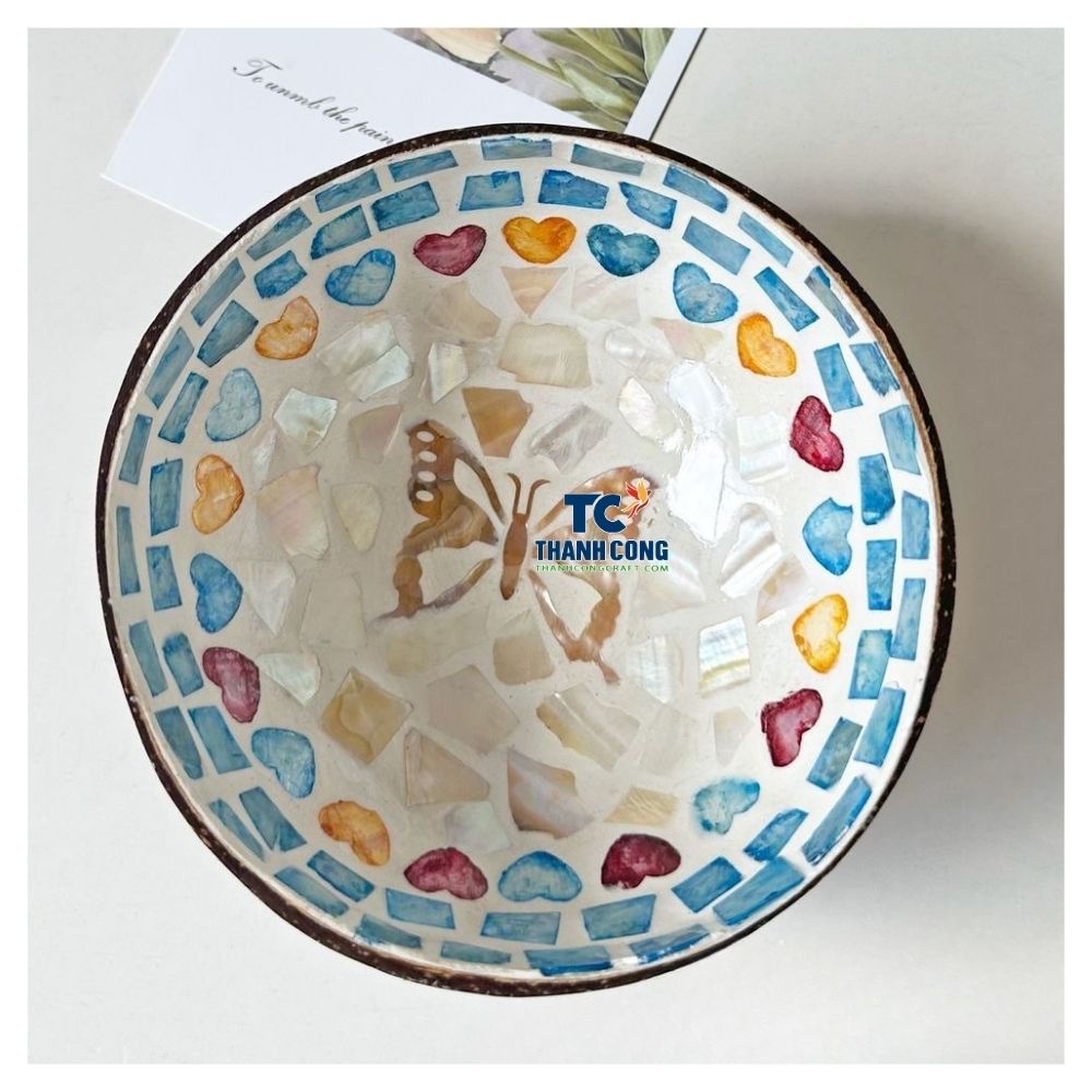 Mother-of-pearl-coconut-bowls-in-bulk-30