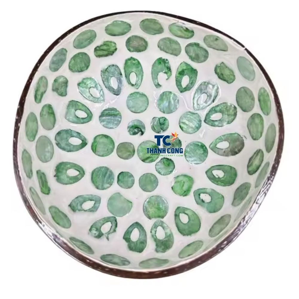 Mother-of-pearl-coconut-bowls-in-bulk-35