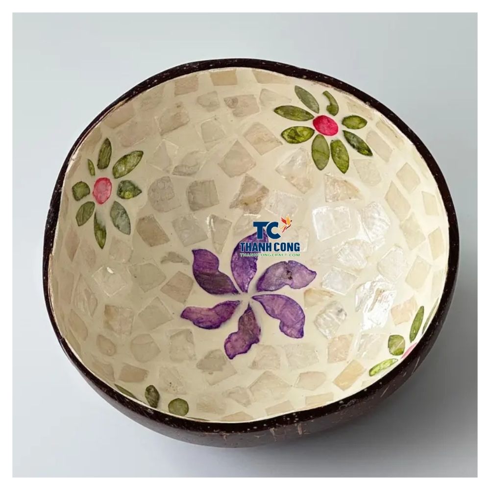 Mother-of-pearl-coconut-bowls-in-bulk-37